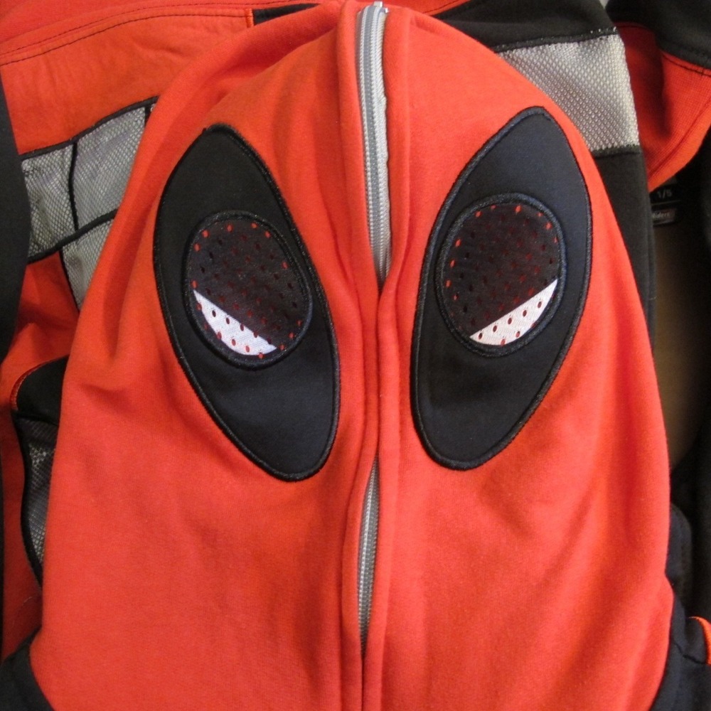 Marvel Deadpool Hoodie Cosplay Jacket Men's Small Halloween Costume - Picture 7 of 8